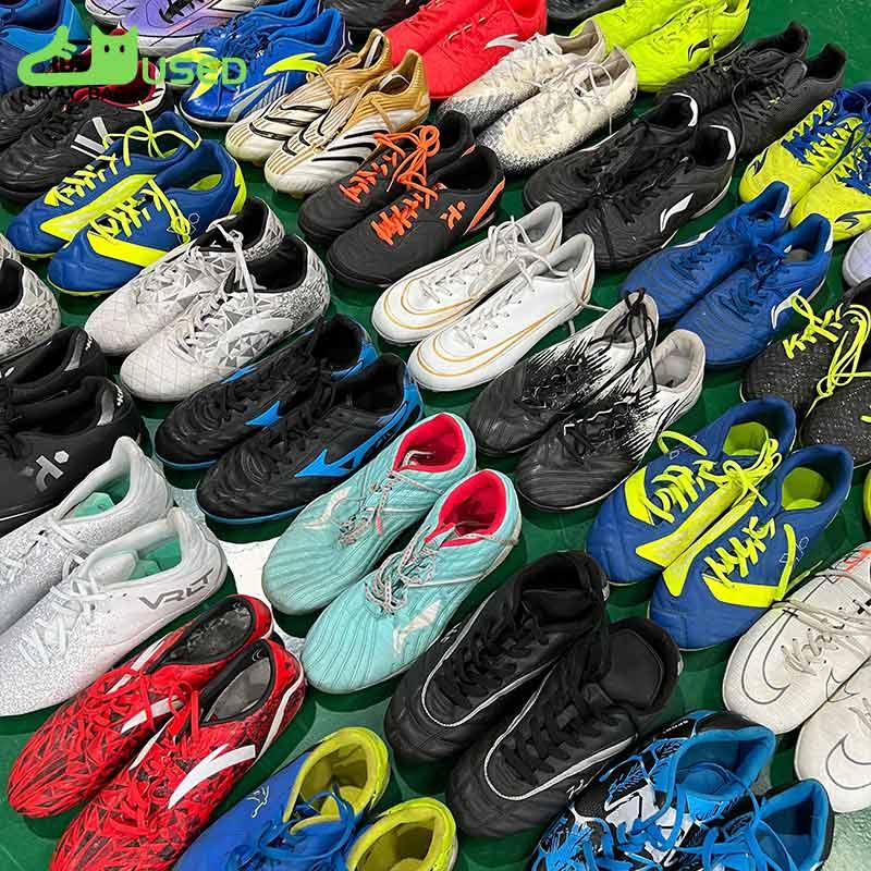 Second hand soccer cleats with rich styles and colors