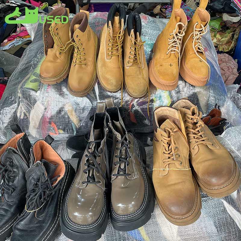 High-quality used High-quality used Dr. Martens boots
