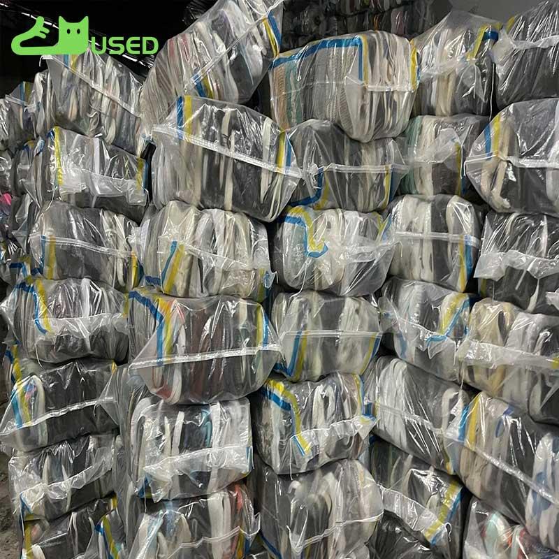 second-hand Women’s Shoes packing