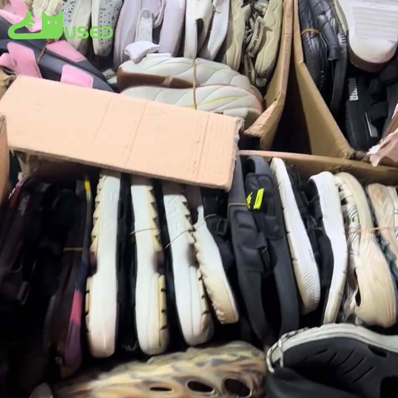 second-hand mixed shoes
