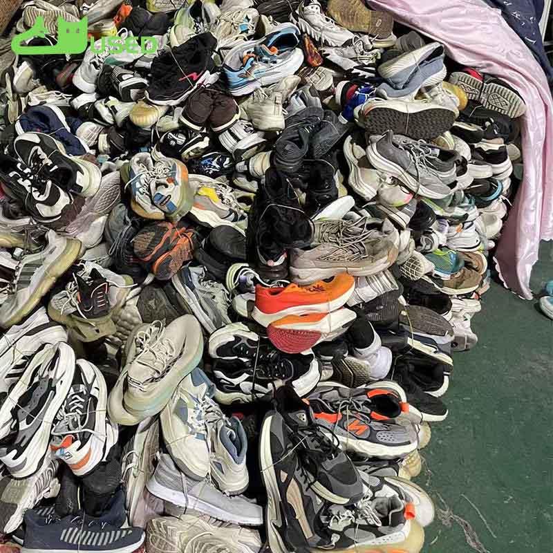 How Second-Hand Mixed Shoes Support Affordable Footwear Markets