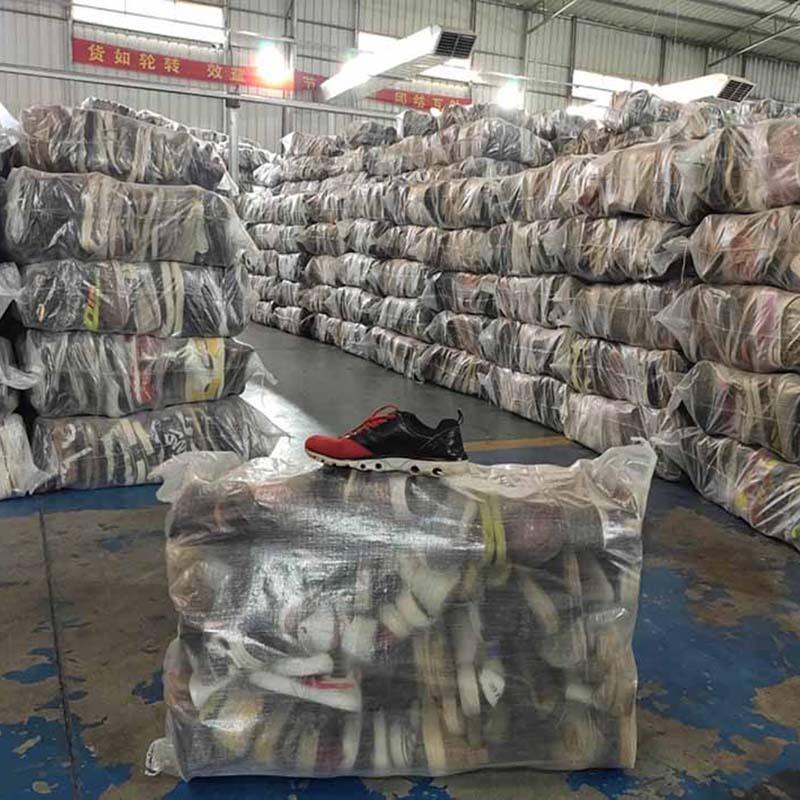 Why Second Hand Shoes Are Becoming a Fashion Statement